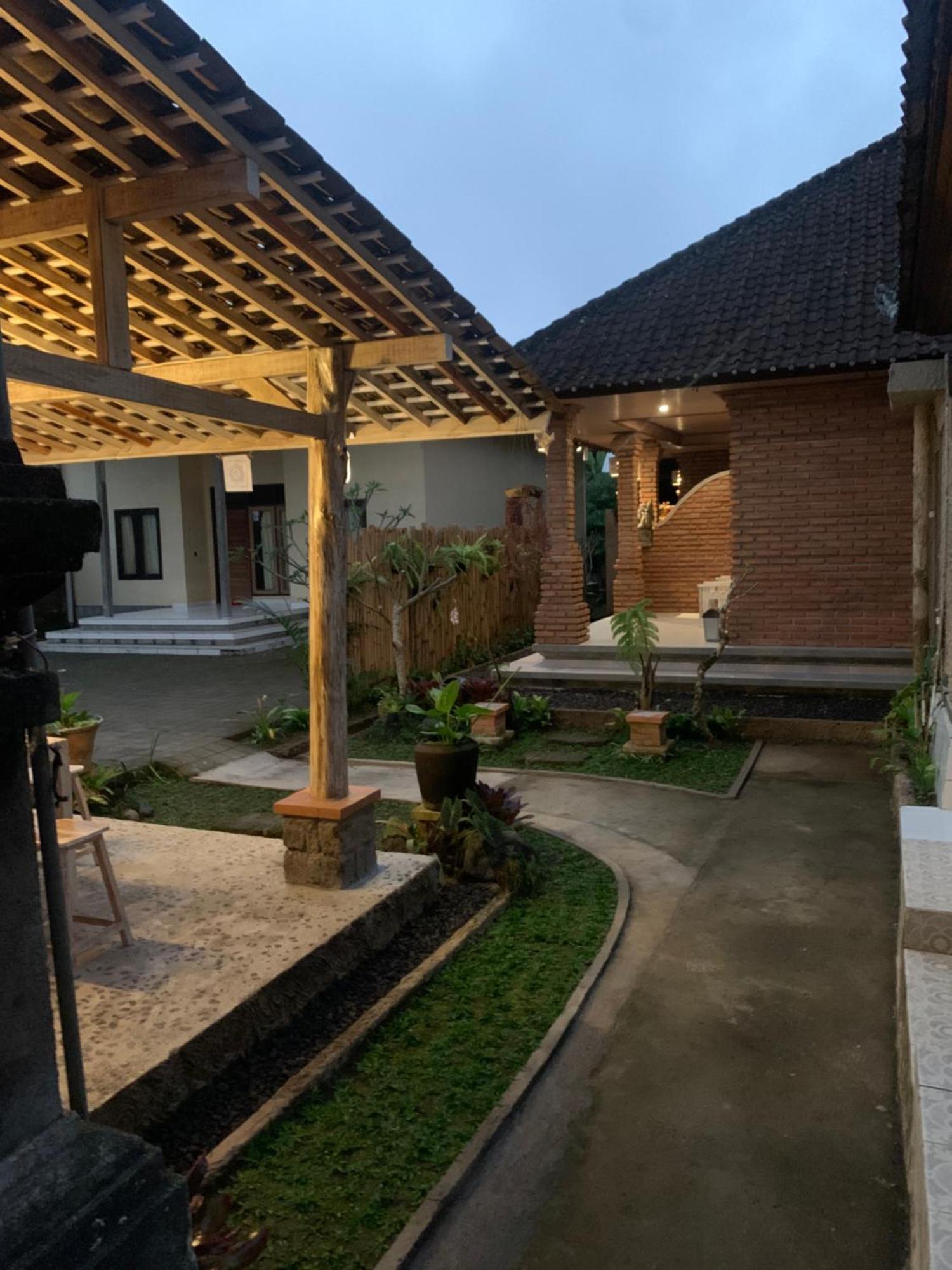 Ambara Guest House Tampaksiring Esterno foto